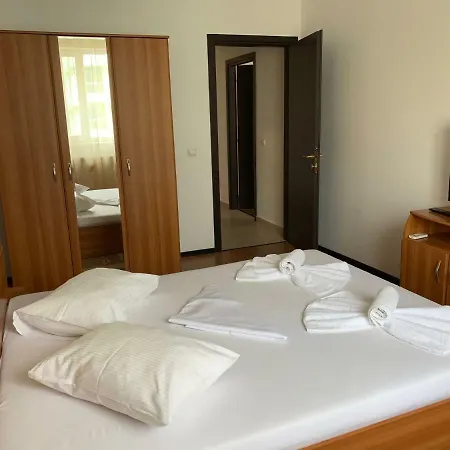 Apartament Summerland דירה *